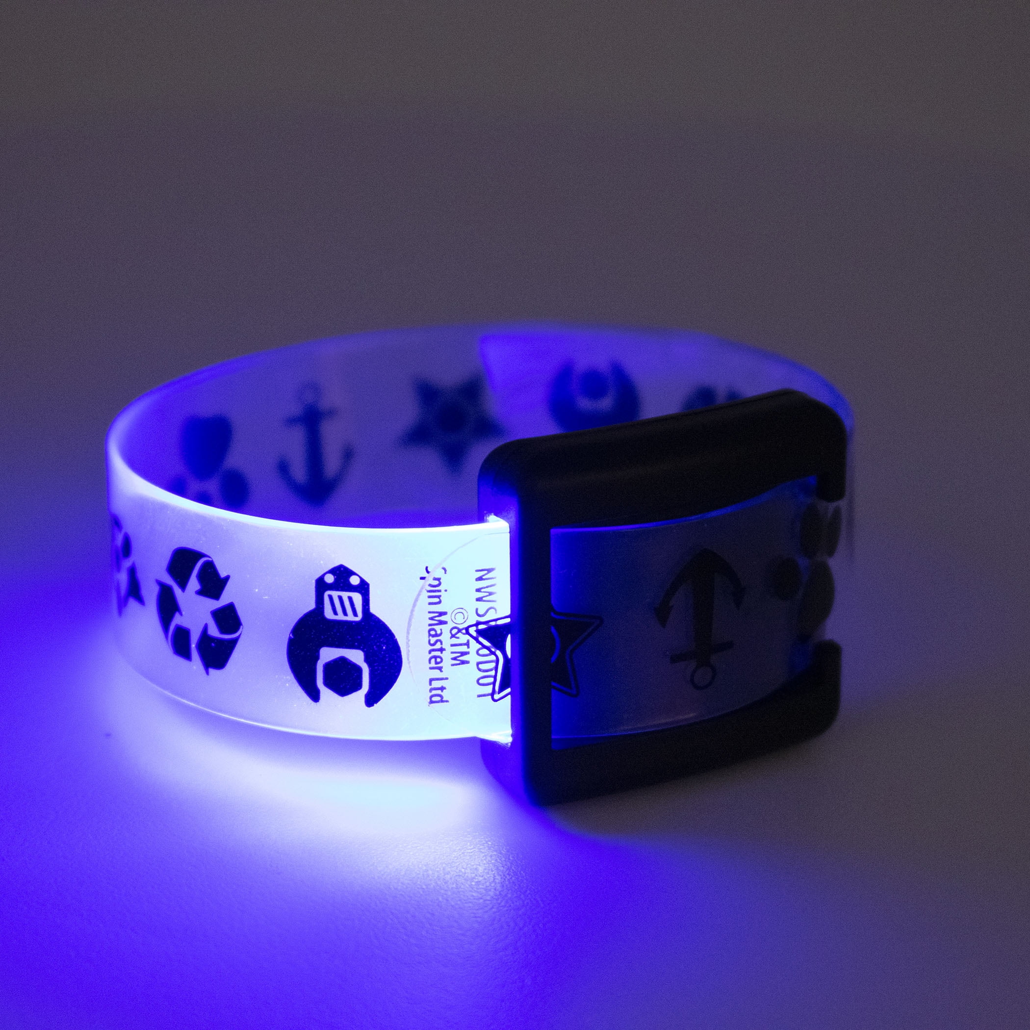 Paw Patrol – Children’s LED Wristband Halloween Trick or Treat Safety