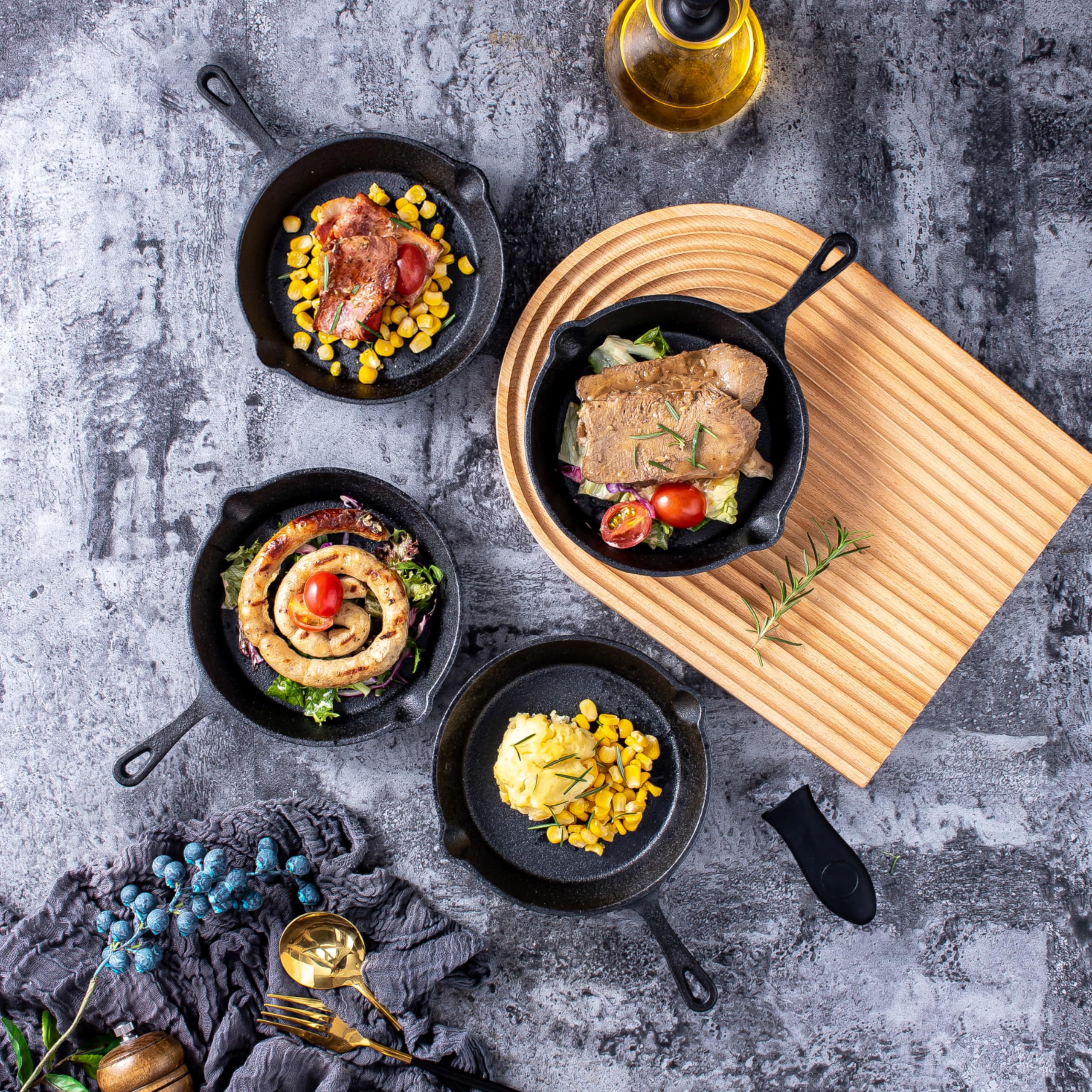 Bruntmor Cast Iron Frying Pan Set of 4-6x4 Inch Black Pre-Seasoned Skillets with Heat-Resistant Silicone - Mini Cast Iron Skillet Set for Stovetop, Oven, and Grill