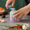 thumbnail image 4 of Picadora de verduras multifuncional, procesador de alimentos pequeño, picadora manual de alimentos con manivela, herramienta para picar ajo, utensilios de cocina, 4 of 5