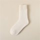 thumbnail image 1 of Calcetines de felpa para mujer, otoño e invierno, calcetines de pantorrilla engrosados, calcetines de rizo, calcetines cálidos para dormir en el suelo, calcetines de lana hasta la mitad de, 1 of 5