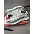 thumbnail image 1 of Nike P-6000 Cargo Armée Légère Kaki - UK8.5 - Neuf??, 1 of 10