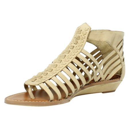 vince camuto sandals gladiator