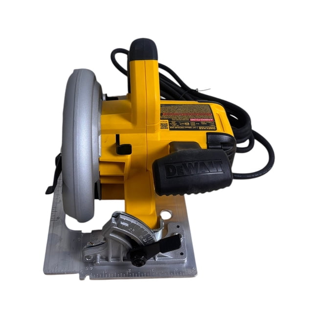 DEWALT 15 Amp 7-1/4 in Lightweight Circular Saw (DWE575SB) – 5,200 RPM, Electric Brake, Aluminum Base, Carrying Bag Included