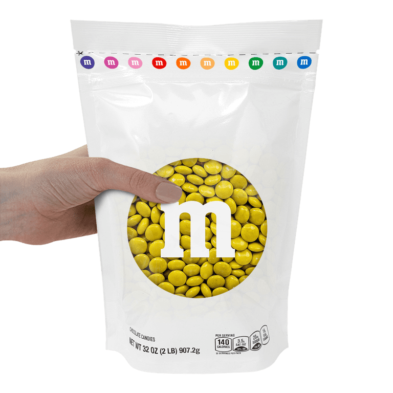 M&M'S World Yellow Milk Chocolate Candy 2lb Bag for Celebrations