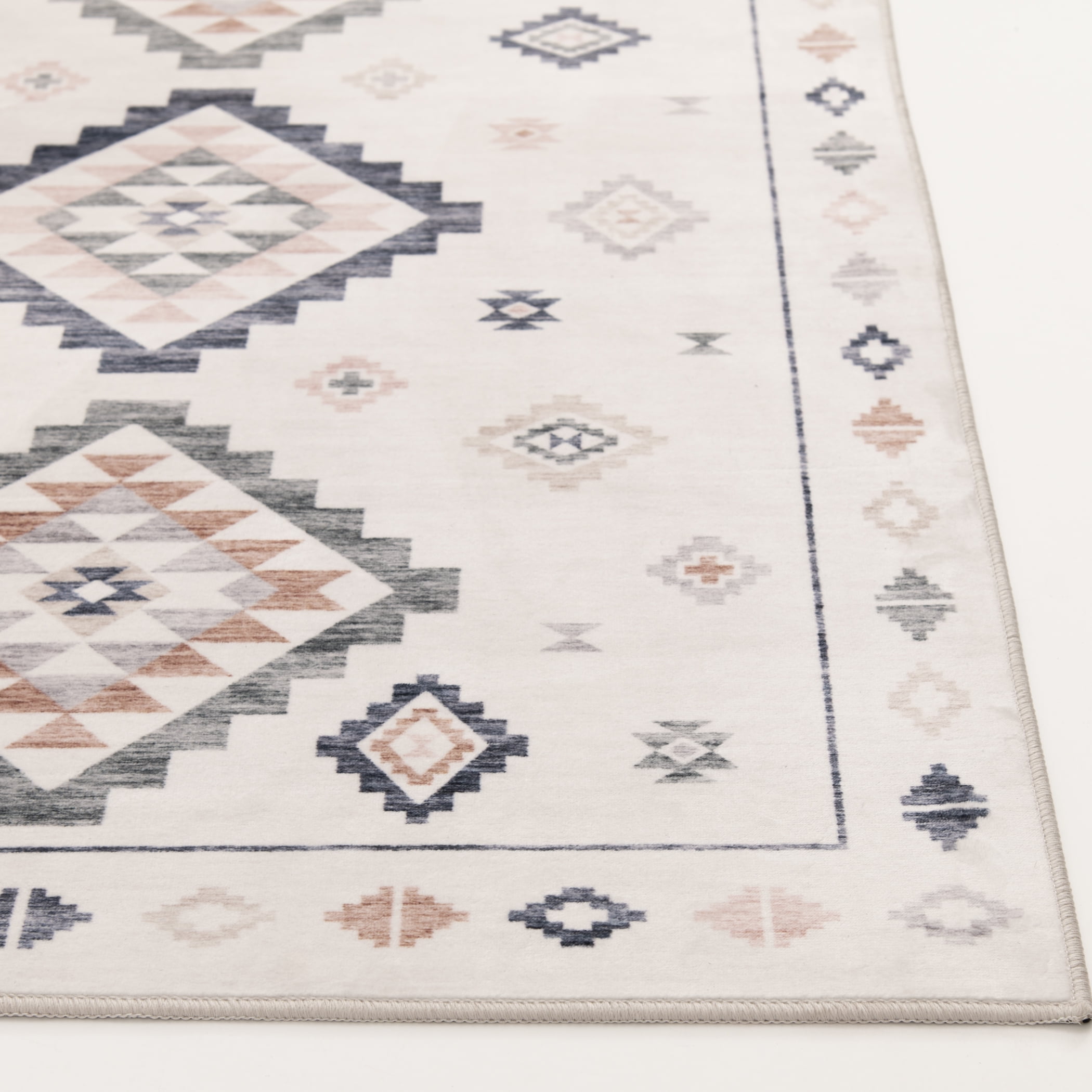 Mainstays 4'x5'6" Southwestern Faux Fur Indoor Rug