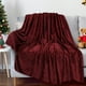 thumbnail image 1 of Manta Navideña Suave y Cálida para Siesta, Ideal para Sofá, Cama, Camping y Festivales | Color Vino | 130 X 100 Cm | Material: Poliéster | Ligera (300 G) | Regalo Navideño | 1 Unidad, 1 of 6