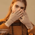 thumbnail image 1 of Guantes cálidos de terciopelo de otoño e invierno para mujer, guantes de medio dedo para adelgazar y reparar pantallas táctiles con dedos abiertos, de terciopelo grueso, 1 of 5