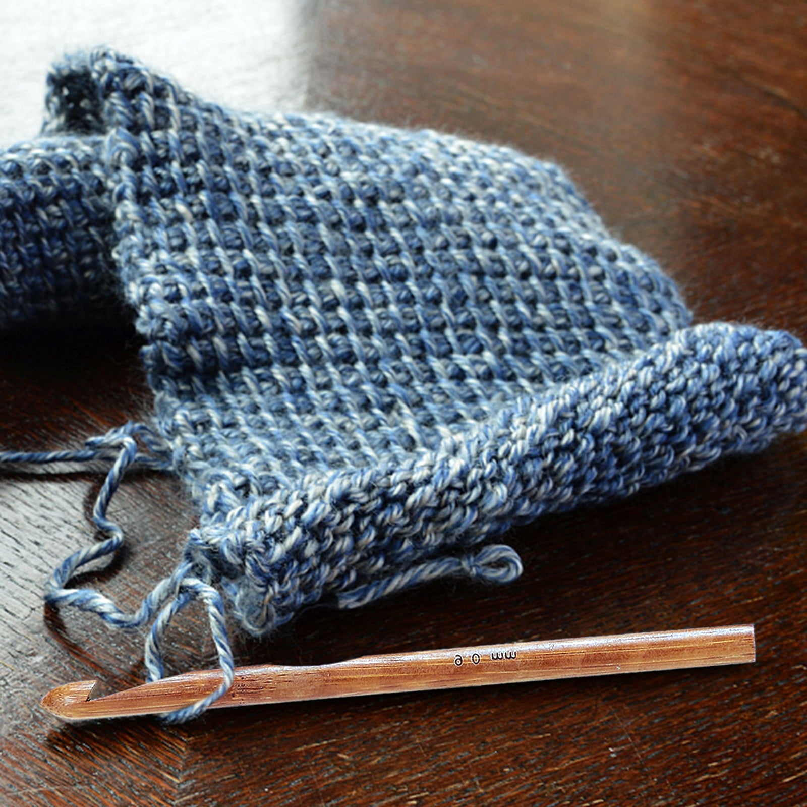 4pcs/set 4.5-6.0mm Bamboo Crochet Hook With White-golden Heads For Knitting