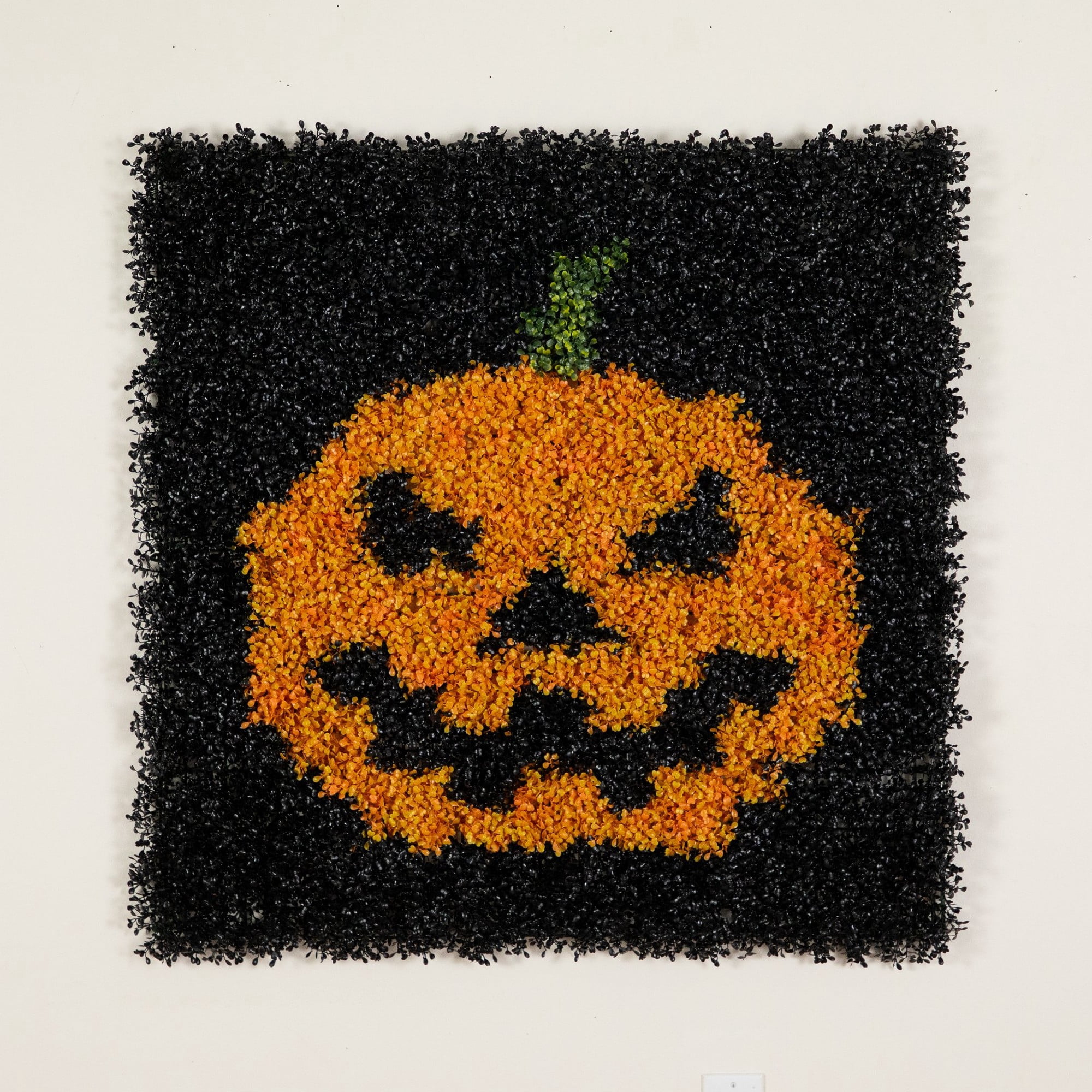 40in. x 40in. UV Resistant Artificial Halloween Boxwood Jack-o'-Lantern Wall Decor Mat (Indoor/Outdoor)