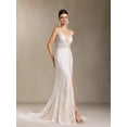 thumbnail image 4 of Vestido largo de encaje Vallea con cuello en V y abertura en la espalda, 4 of 6
