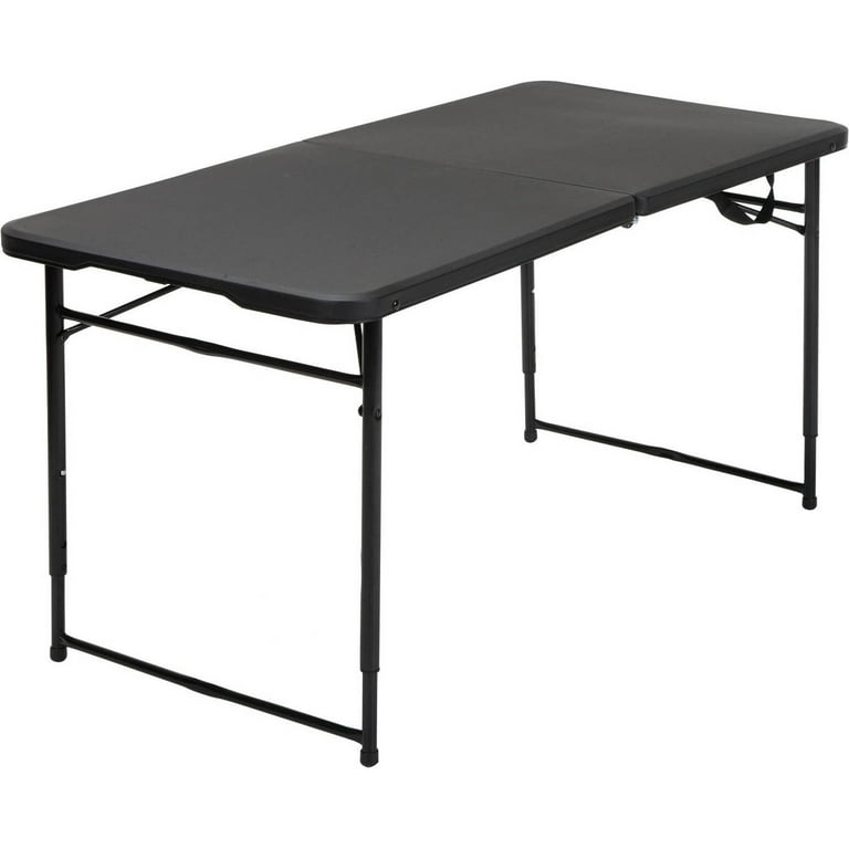 Center folding table clearance with handle