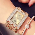 thumbnail image 1 of Reloj de moda con triple cadena galvanizada, estilo europeo y americano, con incrustaciones de diamantes, para hombre y mujer, 1 of 5