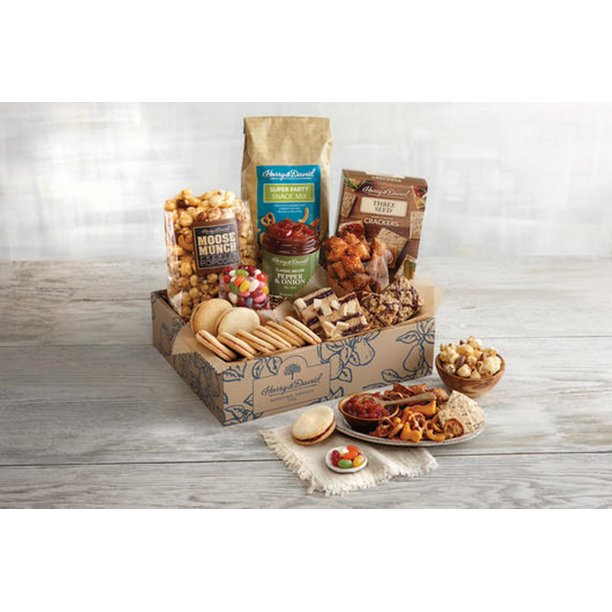 Deluxe Sweet and Salty Gift Box