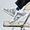 thumbnail image 3 of Los zapatos casuales Dunk multicolor son modernos y cómodos. Son adecuados para estudiantes y parejas. La primera capa de piel de vaca tiene un diseño con textura de lichi y un colchón de aire incorpo, 3 of 4