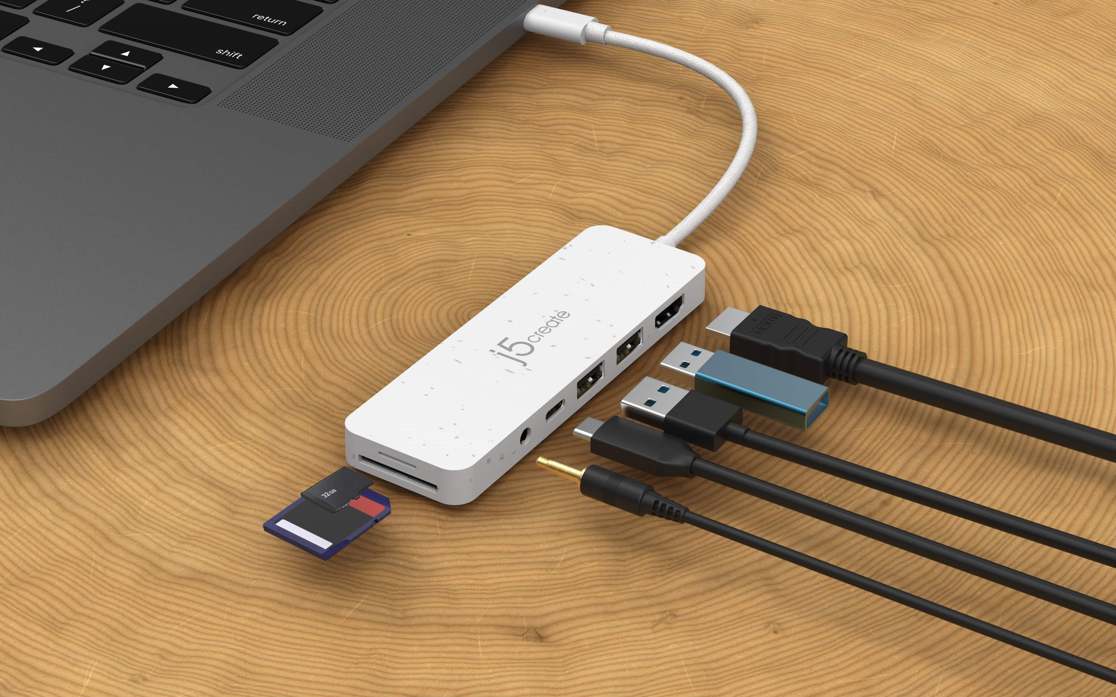j5create USB-C Multi-Port Hub with Power Delivery, JCD373EW