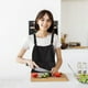 thumbnail image 5 of Fiudx Delantal Ajustable Tipo Chaleco, Impermeable y Resistente Al Aceite, con Correas Ajustables y Práctico Bolsillo Frontal, Ideal para Cocinar En La Cocina y para Bricolaje, Unisex, 68 X 74 Cm., 5 of 7