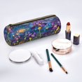 thumbnail image 2 of Disketp Cosmic Purple Irises Estuche Organizador de Lápices de Cuero, Estuche de Oficina con Cremallera para Bolígrafo y Lápiz, 2 of 6