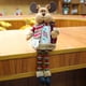 thumbnail image 4 of Adornos navideños de muñeca para centros de mesa y fiestas. Medio, 4 of 7