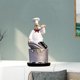 thumbnail image 5 of Figuras decorativas de chef francés - Decoración de resina 3D para el hogar para gourmets Siéntese en la tapa de la olla, 5 of 8