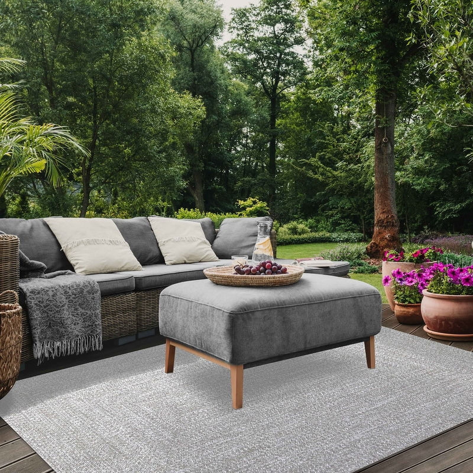 Superior Two-Toned Braided Indoor/ Outdoor Area Rug, Canvas/ White, 3' x 5'