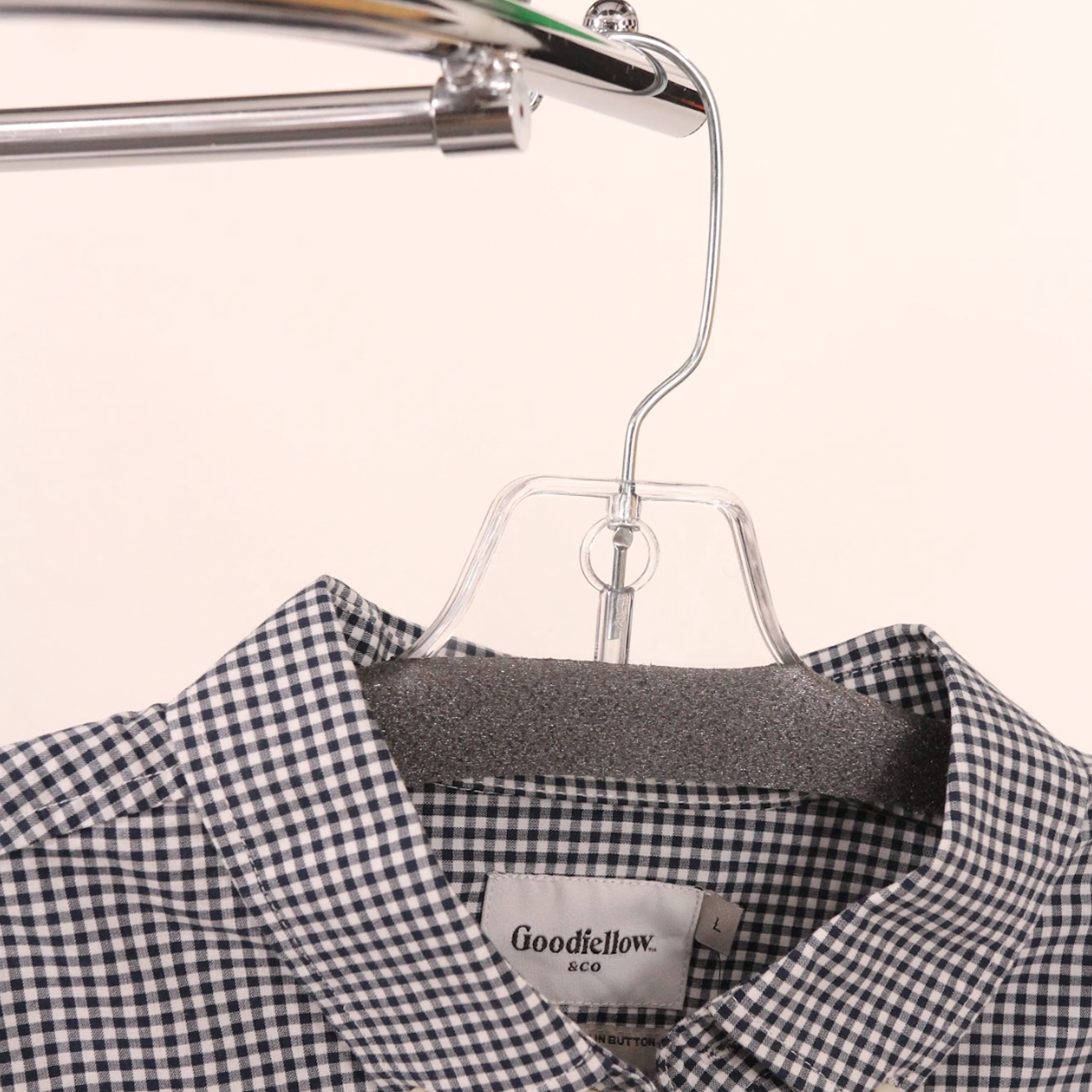 SSWBasics Gray Foam Hanger Covers - Pack of 100