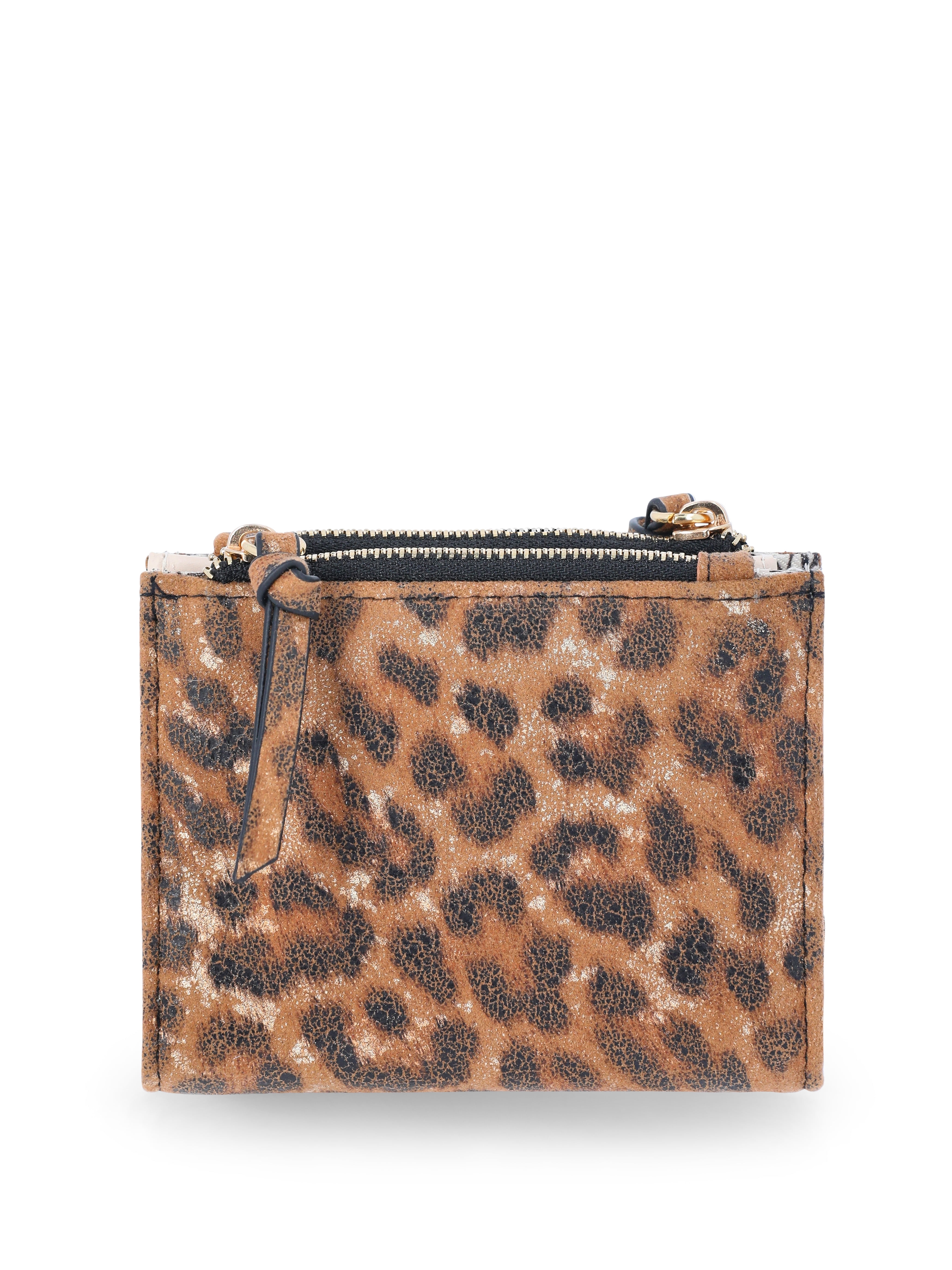 Jessica Simpson Women's Roxie Mini Bifold Wallet, Leopard