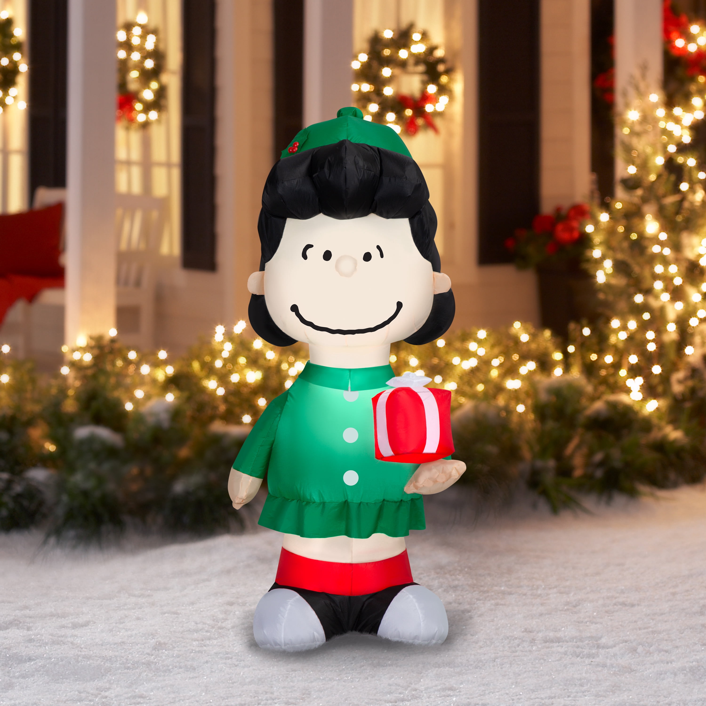 Airblown Christmas Yard Inflatable Light Lucy with Gift and Hat Peanuts, 5 ft