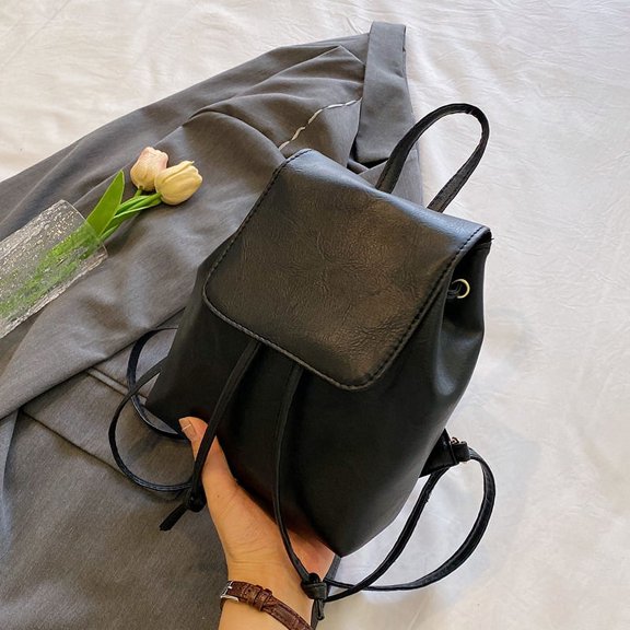 Fashionable Large Capacity Backpack for Women 2023 Winter New Simple and Casual Backpack Fashion Women's Bag (black)