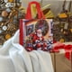 thumbnail image 5 of Adornos navideños, adornos navideños, regalos navideños. Bolso de mano negro navideño, bolsa de compras no tejida, regalo navideño, bolsa de embalaje para regalo. Bolsos no tejidos., 5 of 6
