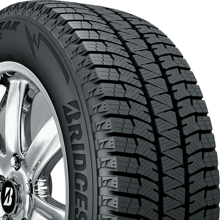 Bridgestone Blizzak WS90 Winter 215/50R17 95H XL Passenger Bridgestone Blizzak WS90 Winter 215/50R17 95H XL Passenger