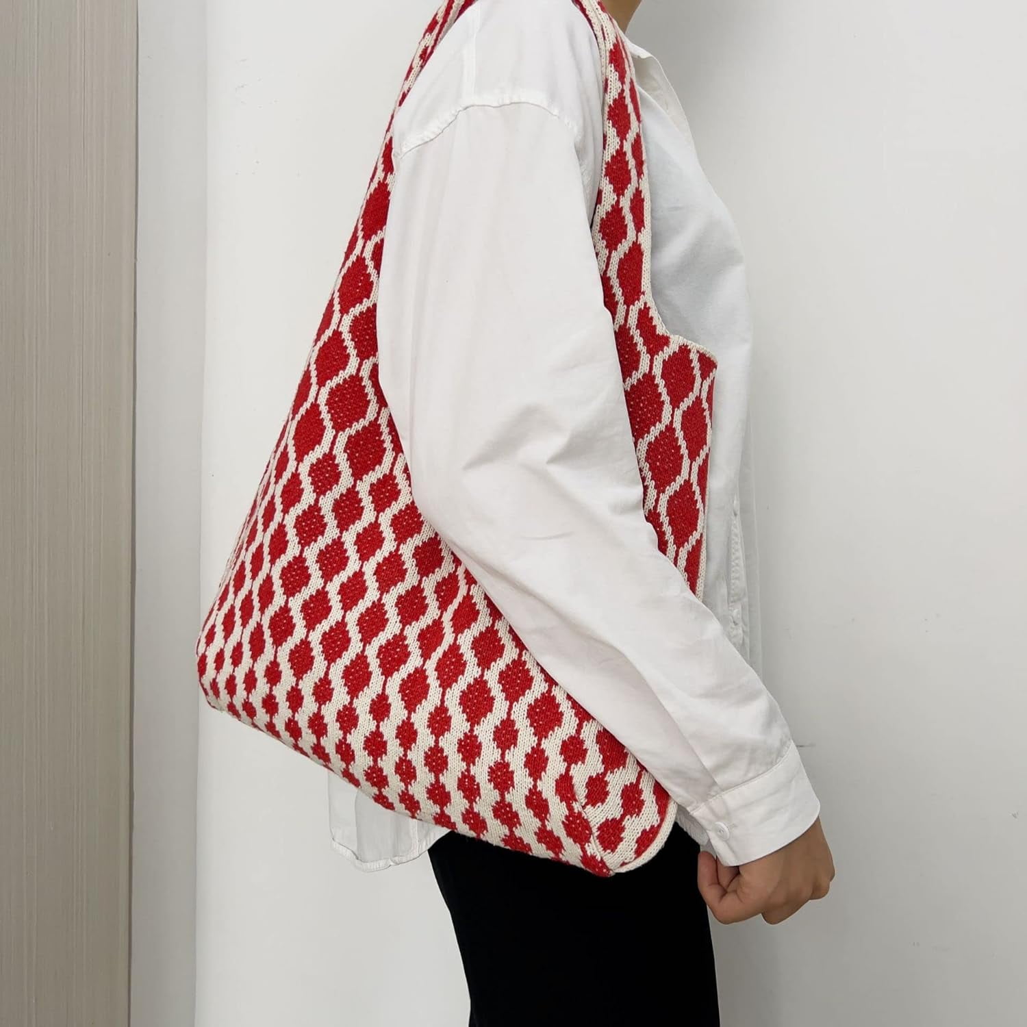 Kukuzhu Women's Crochet Tote Knit HandBag Grunge Purse Y2K Hippie Large Shoulder Bag Cottage Core Accessories (Red,One size)