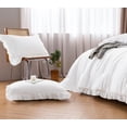 thumbnail image 3 of Juego de edredón JANZAA de tamaño completo con volantes blancos, 3 unidades, con fundas de almohada, 3 of 7