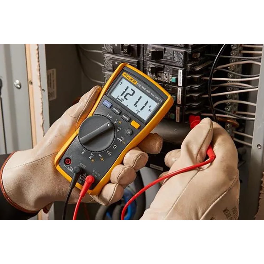 Fluke 115 600 V Digital Multimeter