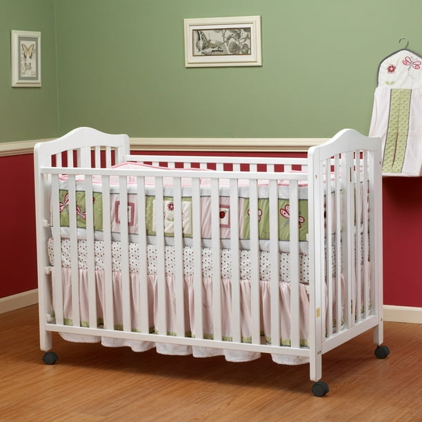 Orbelle Lisa Full Size Folding Crib White