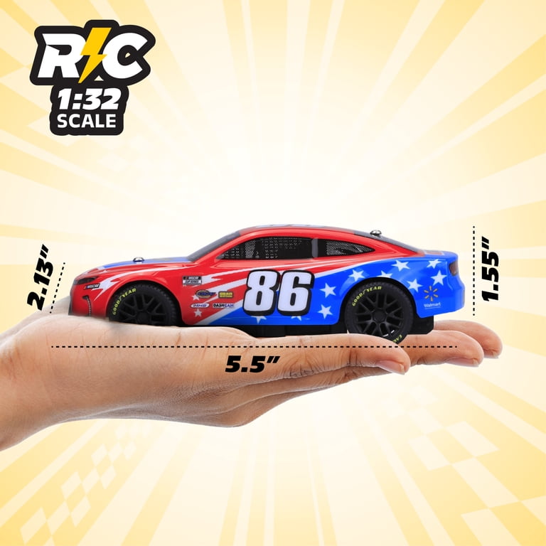 MotorDayz (1:32) Remote Control NASCAR Racer, Red/White/Blue, R8