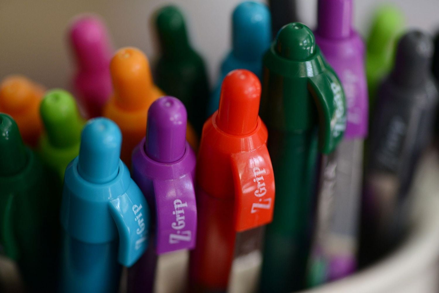 ZEBRA Z-Grip Retractable Ballpoint Pens, Blue, Medium Point, 7Pk