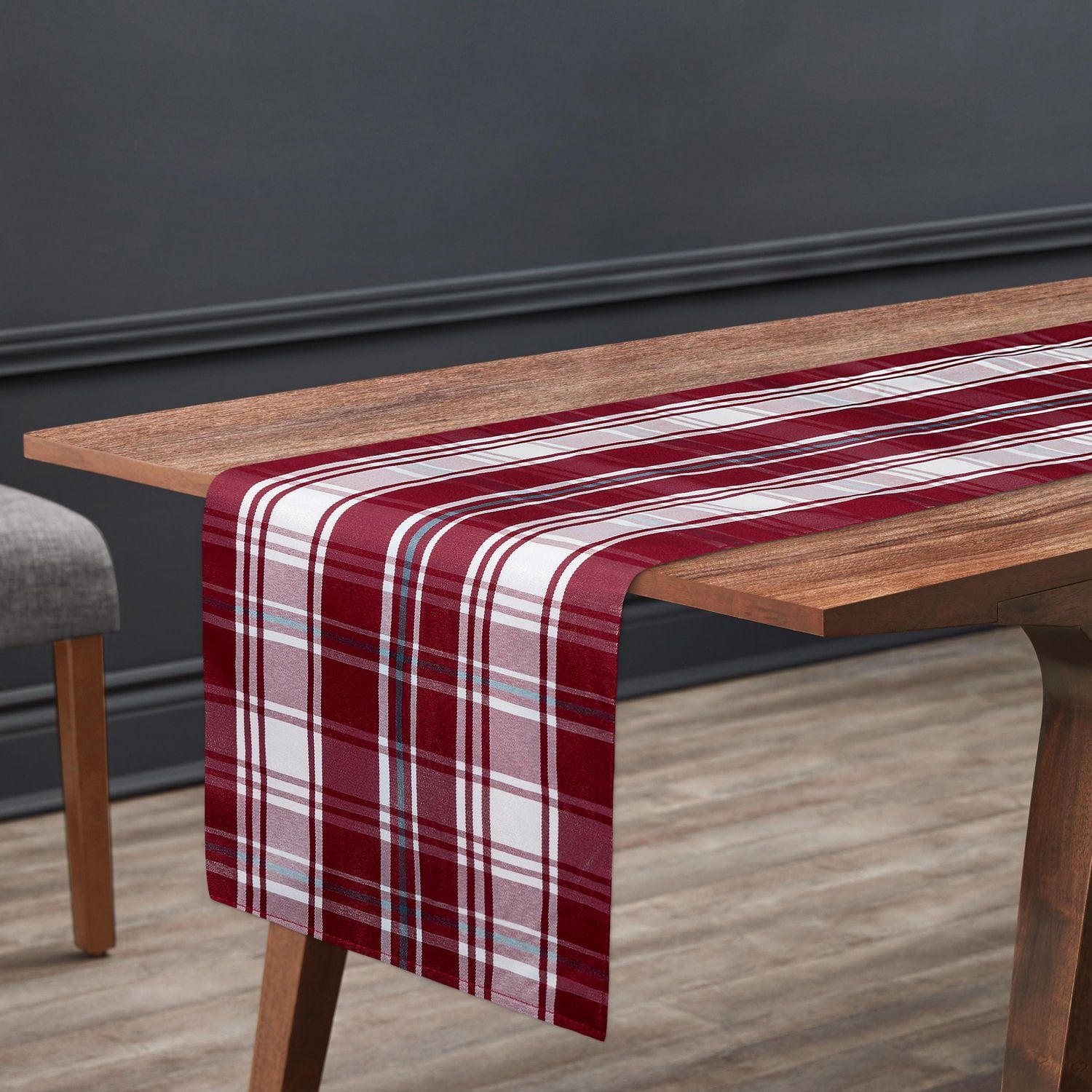 Holiday Time table runner