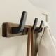 thumbnail image 1 of Gancho de Madera para Toallas de Baño, Gancho para Ropa Detrás de la Puerta de la Sala de Estar, Gancho de Almacenamiento Simple Que Ahorra Espacio, 1 of 5