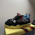 thumbnail image 1 of Jordan Union la Air Jordan 4 Rétro Off Noir, 1 of 5