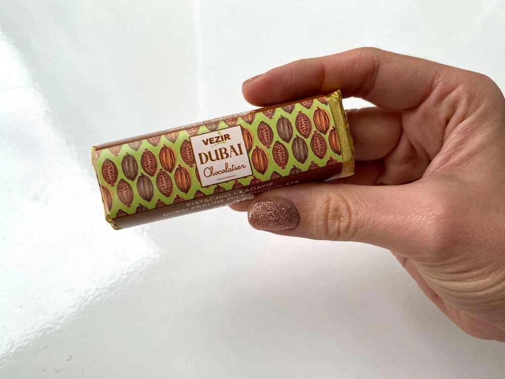Pistachio Praline Dubai Chocolate Bar – Crispy & Nutty Delight 37gr (6pcs)