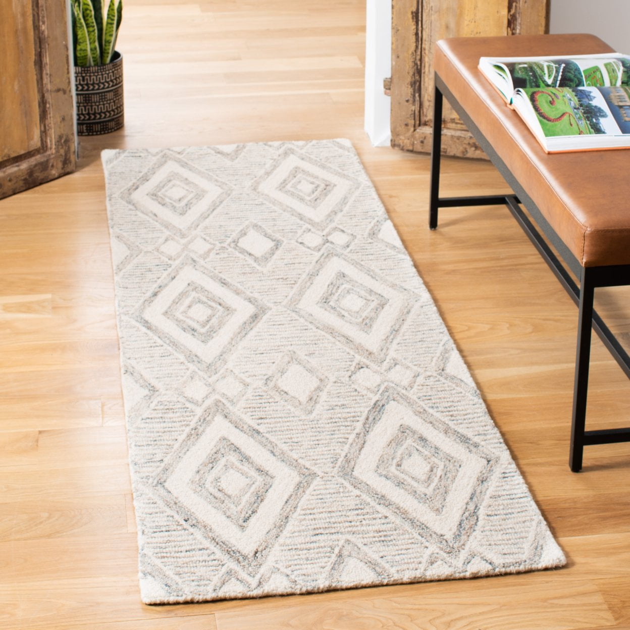SAFAVIEH Micro-Loop Foliage Geometric Wool Area Rug, Sage, 8' x 10'