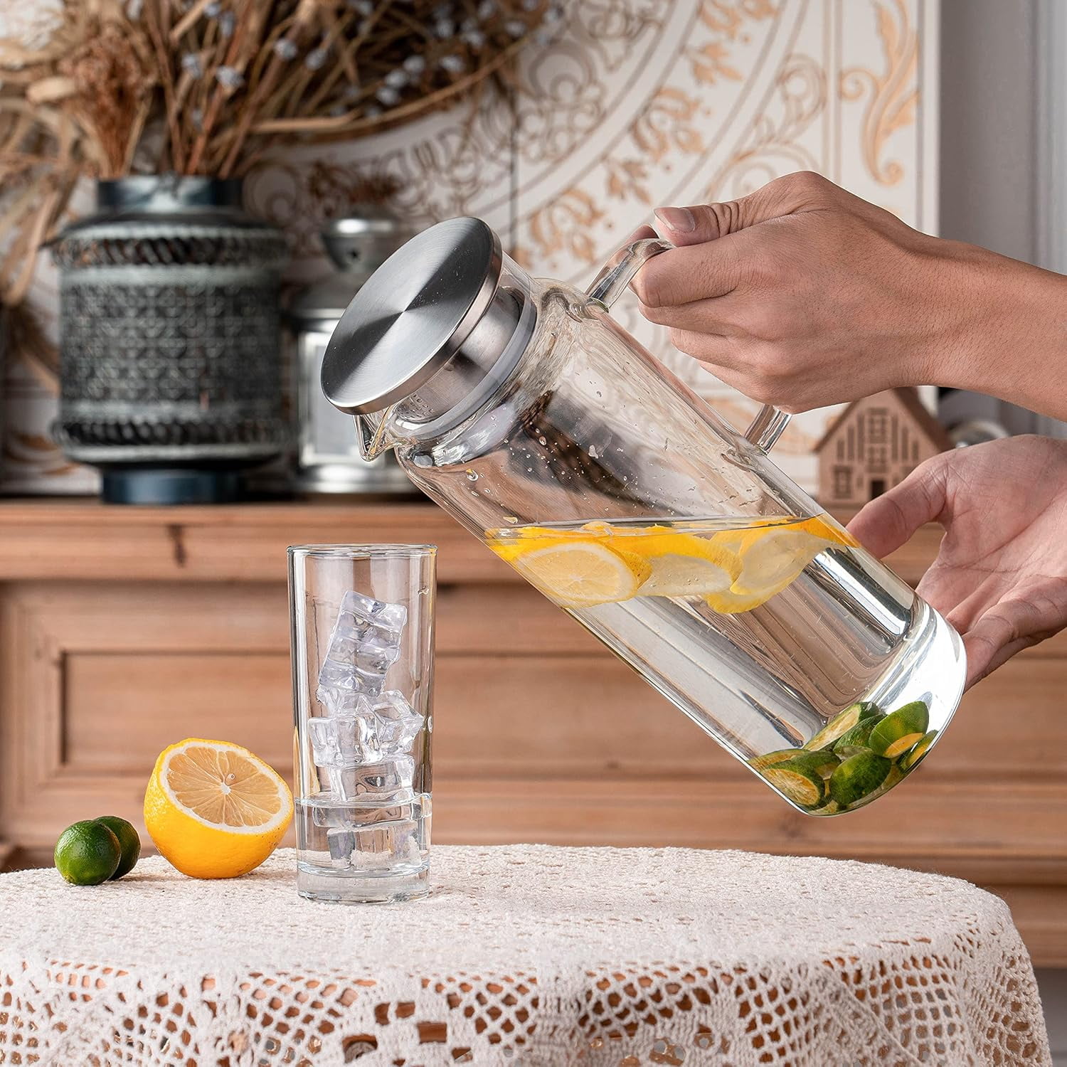 Ahot Glass Pitcher with Lid,1800ML Glass Water Pitcher Hot/Cold Water Jug, Juice and Iced Tea Beverage Carafe with Lid (Extra-Wide Mouth)