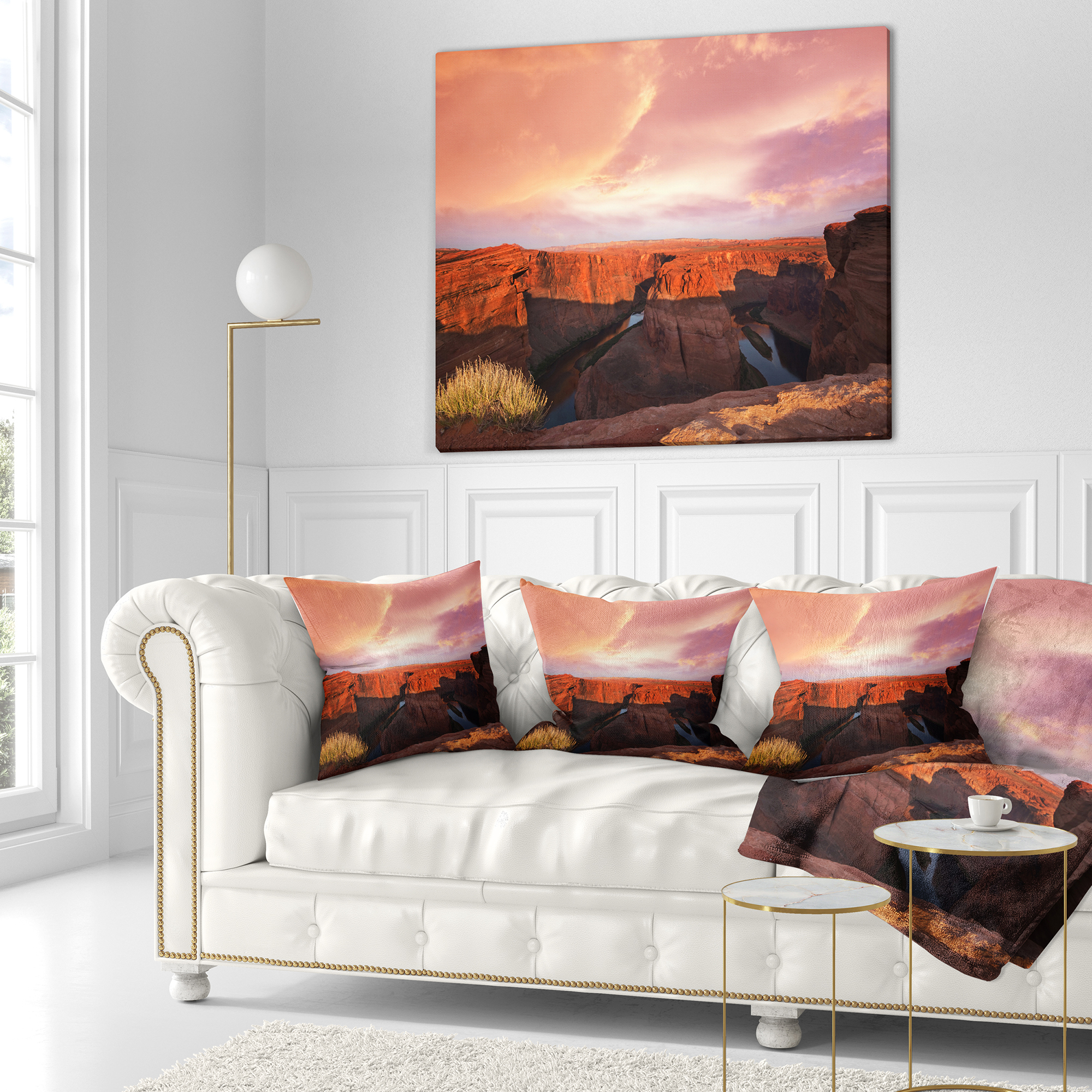 Designart Horse Shoe Bend under Cloudy Sky - Landscape Printed Throw Pillow - 18x18