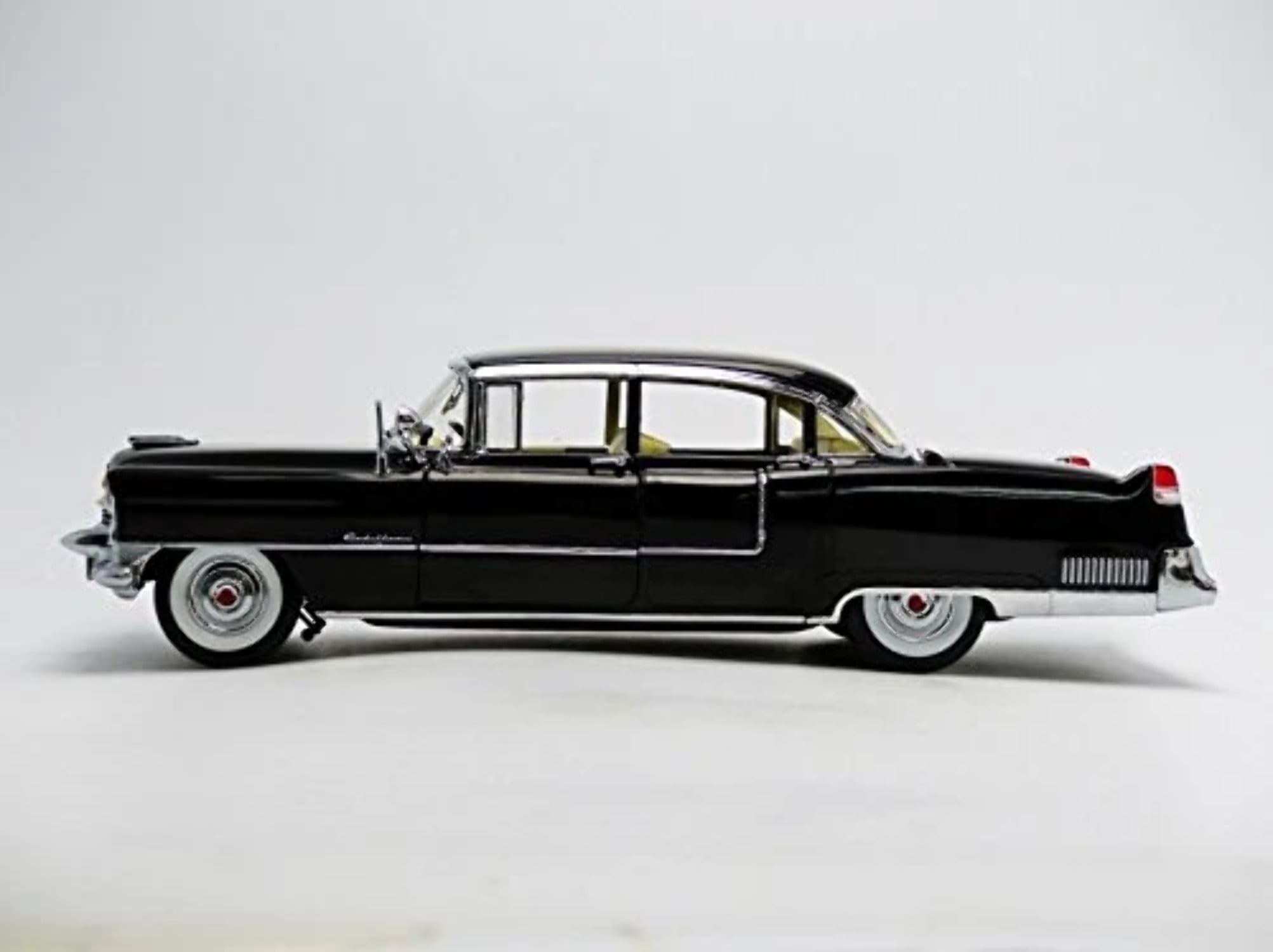 GL/'55 Cadillacキャデラック 1/18 ゴッドファーザー フィギア The Godfather 1955 Cadillac Fleetwood Series 60 for sale