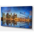 thumbnail image 2 of Skyline de Singapour et Vue de Marina Bay, 2 of 3
