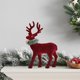 thumbnail image 5 of Decoración de mesa de renos de Navidad 2 tamaños | Adorno de ciervo floc rojo | Figurita de ciervo de pie de vino de plástico rojo | Decoración duradera para la repisa de la repisa navideña |, 5 of 6