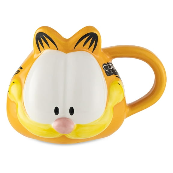 Garfield 16 fl oz Ceramic Sculpted Mug