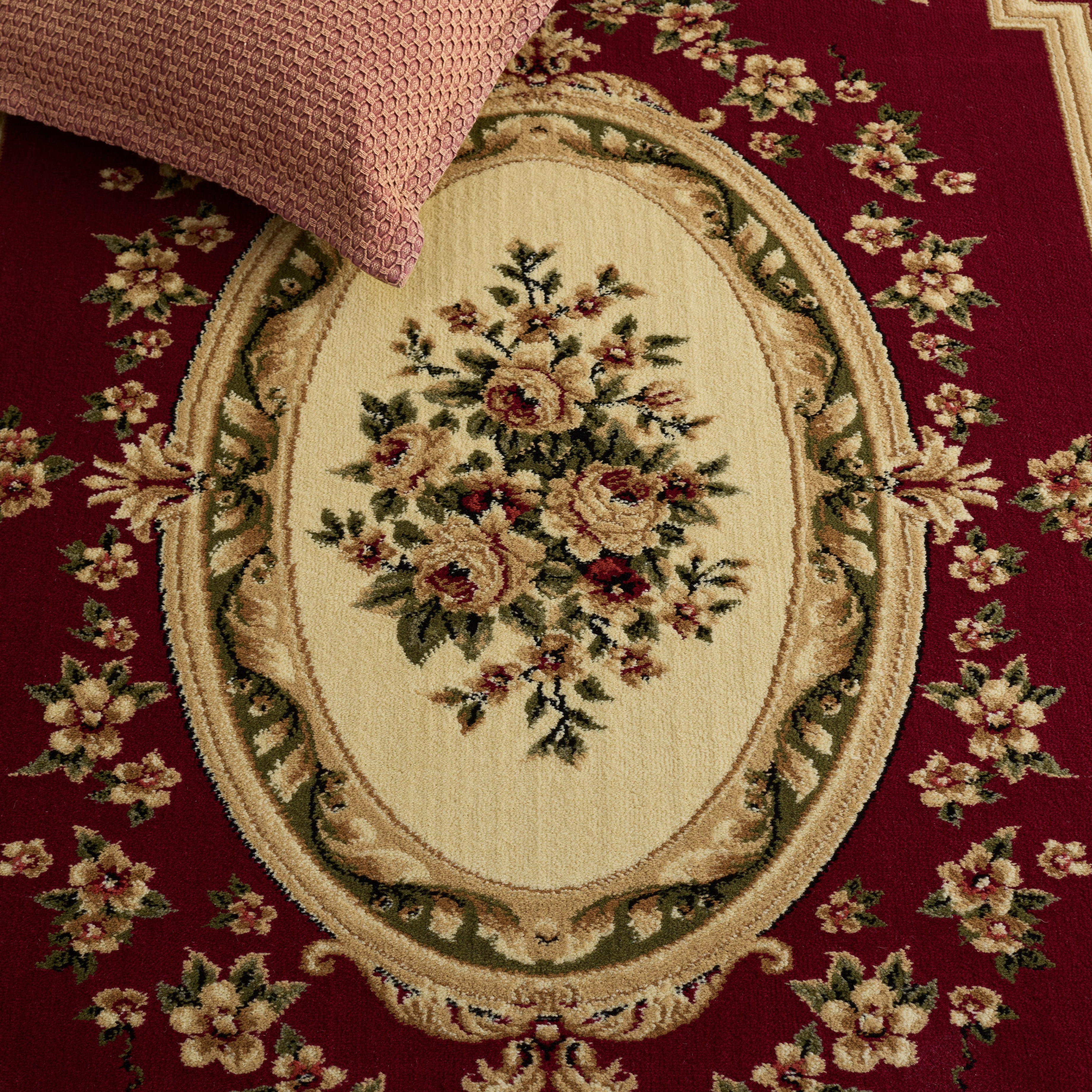 Safavieh Lyndhurst Katherine Floral Area Rug, Red/Ivory, 6' x 8'