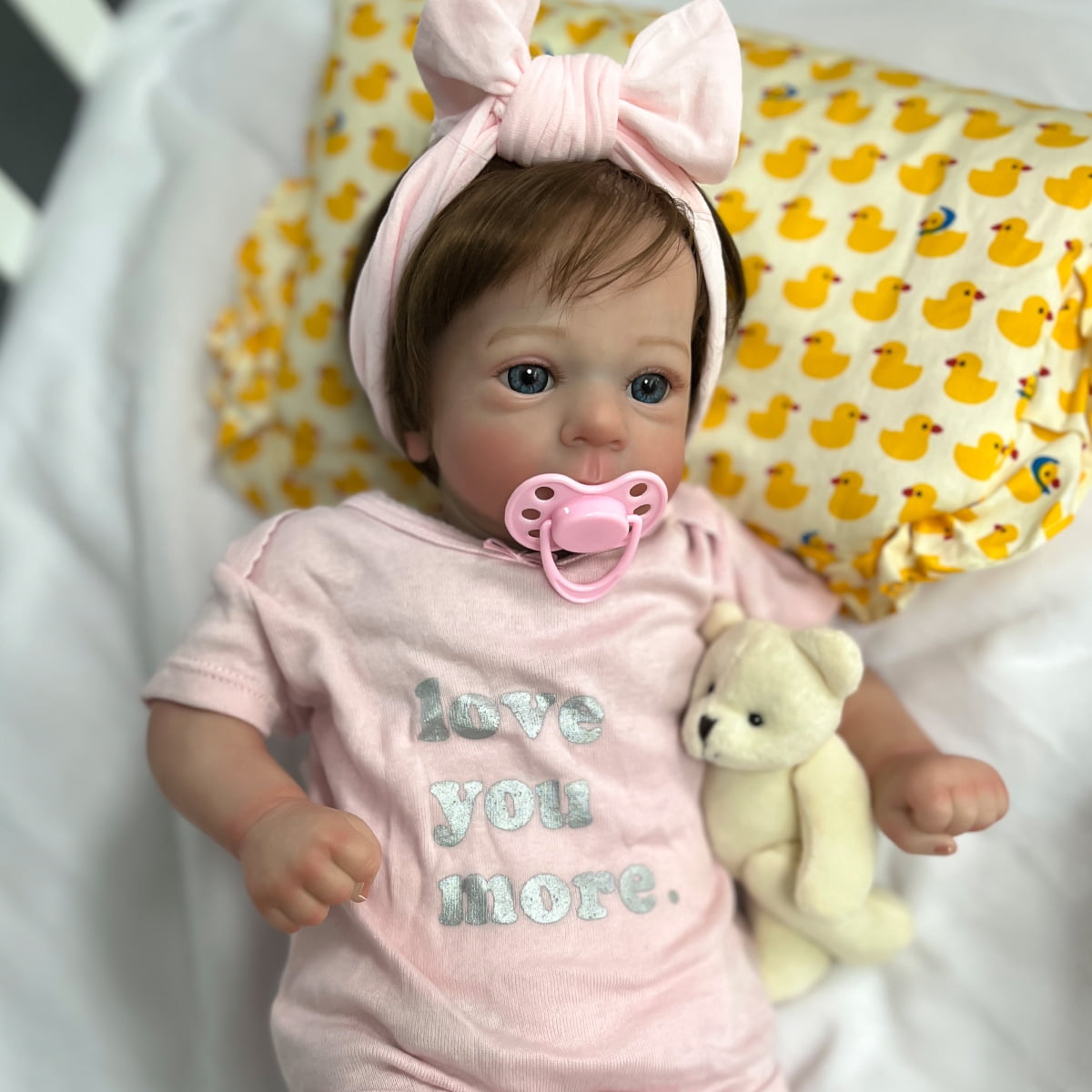 MYREBABY 17 Inch Realistic Reborn Baby Girl, Real Life Baby Dolls with Soft Weighted Body Wearing Pink Clothes , Real Baby Reborn Gift Set for Kids Age 3+
