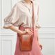 thumbnail image 4 of Bolso Bandolera Vertical para Móvil, Pequeño, Combinable, con Múltiples Compartimentos y Un Solo Hombro, para Mujer., 4 of 6